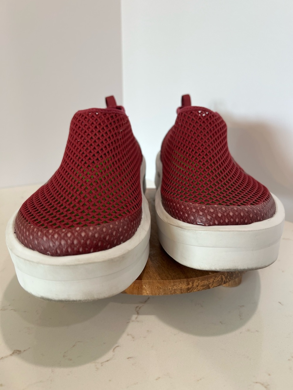 OOFOS OOmega Chukka Recovery Slip On Shoes Rosebud Pink Mesh Women’s Size 10 - Picture 6 of 12
